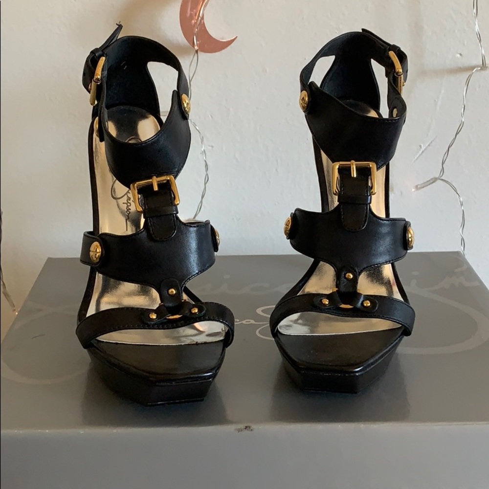 Jessica Simpson heels